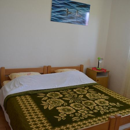 Apartments Aneva 1 Baška Kültér fotó